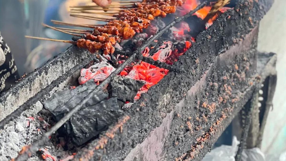 9 Tempat Makan Sate Kelinci Terbaik di Tawangmangu, Cocok untuk Wisata Kuliner 2025